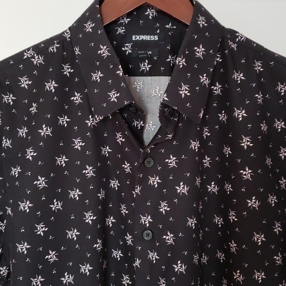 🔥3/$45 or 5/$60🔥  EXPRESS Long-Sleeved Extra Slim Floral Print Shirt